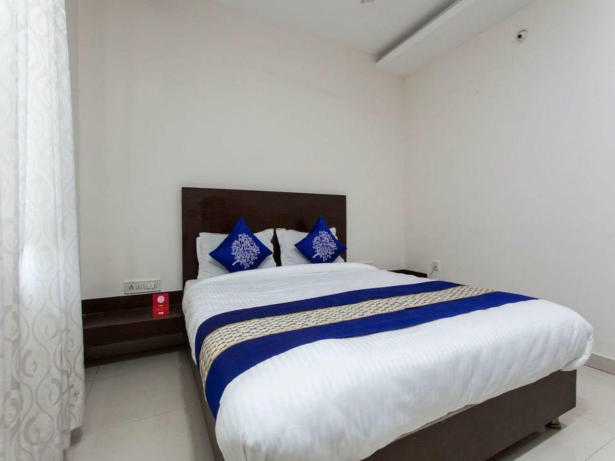 Hotel Maheshwari Avenue Ujjain Exterior photo